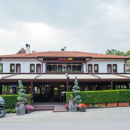 Zlaten Rozhen Family Hotel- Monument Of Cultural Significance Екстер'єр фото